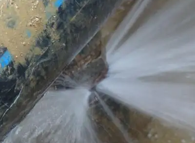 卫生间测漏水施工步骤